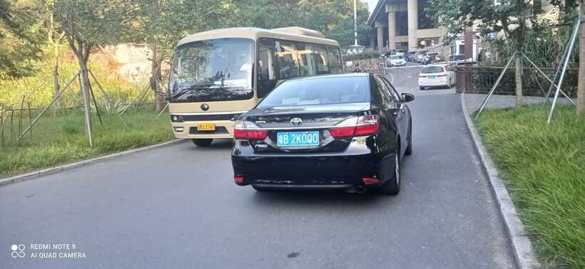 1 day Car Hire in Shenzhen with Driver (10 hours) - Why the $153 group price can work