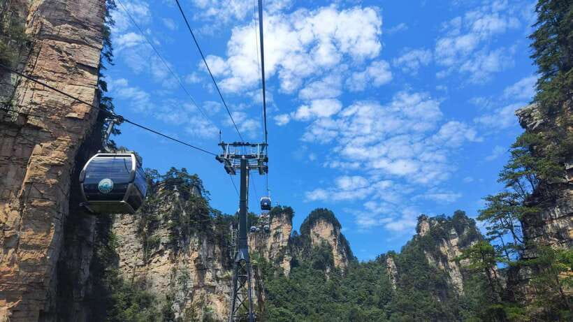 1-Day Private Tour to Zhangjiajie Highlights - Hotel pickup makes a large park easier to handle