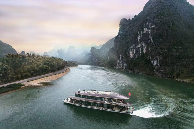 1-Day tour of Guilin-LiRiver cruise-Yangshuo Xianggong hill - Morning pickup from Guilin