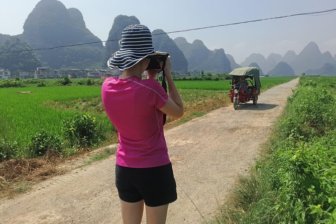1 Day Yangshuo Countryside Cycling and Yulong bamboo boat Private Tour - Following the Yulong River by raft