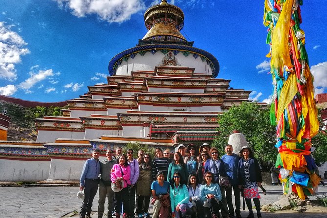 10 Days Tibet Everest Base Camp and Namtso Small Group Tour - The long push toward Mount Everest