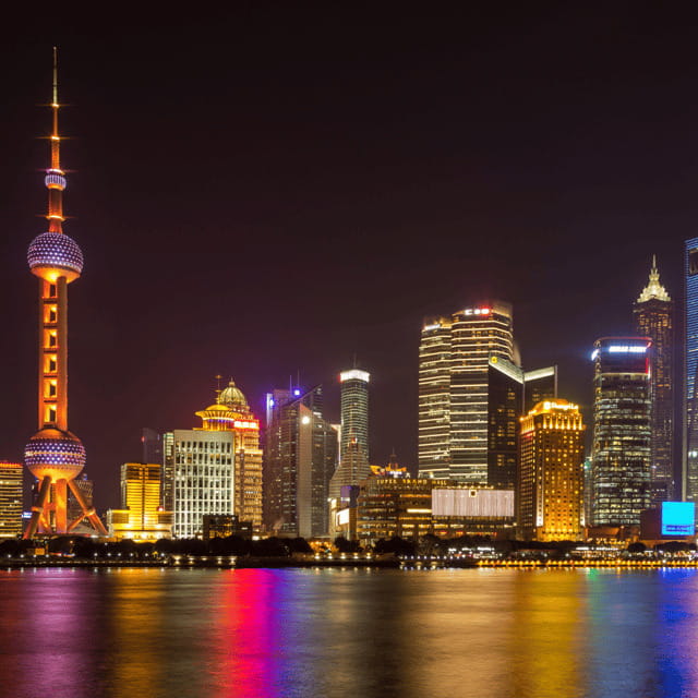 2 Day Private Shanghai Skyline to Watertown & Suzhou Garden - The Bund: Shanghai’s grand waterfront view