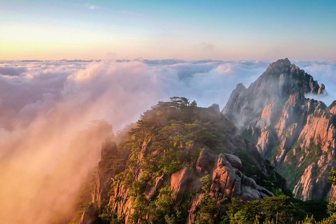 2-Day Private Trip to Huangshan and Hongcun from Shanghai with Accommodation - Hongcun brings a different side of Anhui