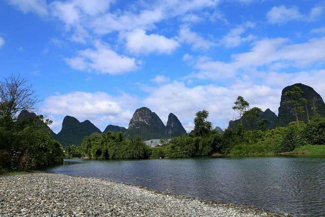 2 days highlights tours : Longji rice terraces & Li River cruise - Yangdi Pier and the Li River bamboo boat
