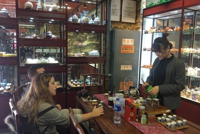 3-hour Morning/Afternoon Tea Tasting on Maliandao Street & Dimsum - Why Maliandao is a smart place to taste Chinese tea