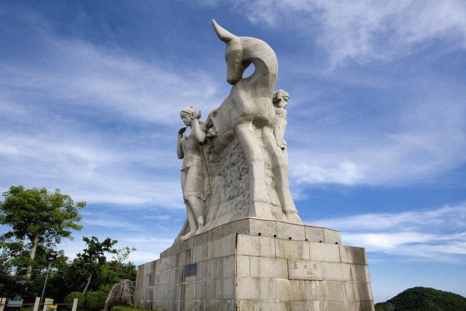 4 Days Classic Sanya Private Tour with Airport Transfer - Yanoda Rainforest Park and Sanya’s tropical side