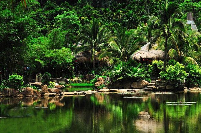 4 Days Classic Sanya Private Tour with Airport Transfer - What the $508.80 price covers, and what it does not