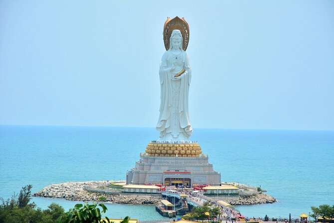 4 Days Classic Sanya Private Tour with Airport Transfer - Luhuitou Park for a high view over Sanya