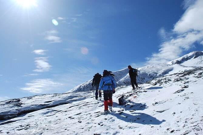 4 Days Haba Snow Mountain Climbing Tour (Lijiang-Shangri-La) - Day one: Tiger Leaping Gorge before Haba Village
