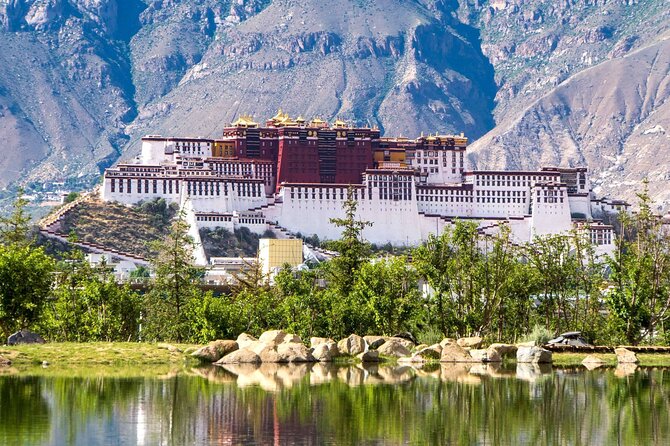 4 Days Lhasa City Essential Group Tour - A practical four-day introduction to Lhasa