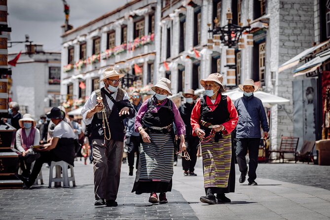 4 Days Lhasa City Essential Group Tour - Day three: Potala Palace and Lhasa’s sacred center