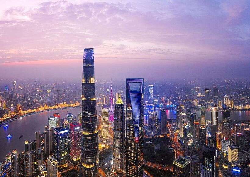4-Hour Shanghai City Private Tour by German-Speaking Guide - Yu Garden, a 500-year-old pause in the city
