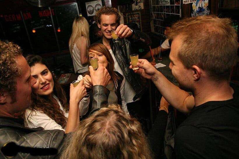 4-Hour Shanghai Pub Crawl (bars & nightclub hopping) - What the $23 price really includes