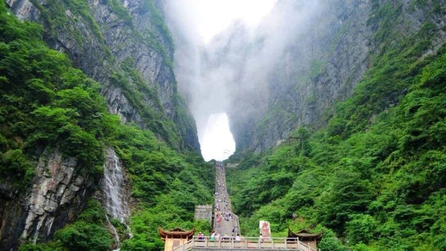 6-Day Private Tour: Guilin Terraces, Fenghuang & Zhangjiajie - Who should book this route