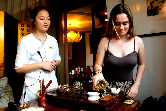 6-Hour Private Chengdu City Walking Tour with Tea Tasting - The one-hour kung-fu tea ceremony