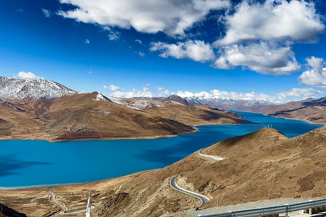 7 Days Lhasa to Kathmandu Overland Small Group Tibet Tour via EBC - Day 6: Rongbuk Monastery and the drop to Gyirong