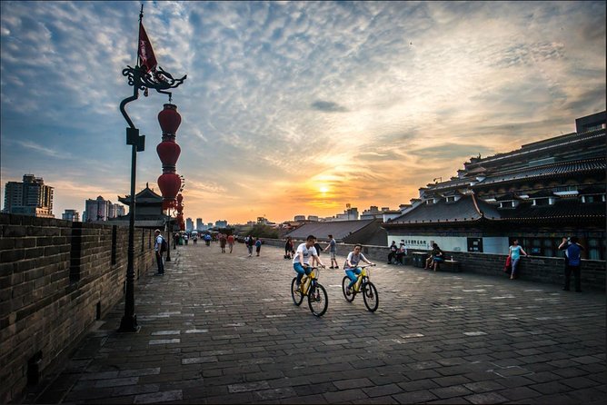 7 Days Private Tour of Beijing, Xian, Shanghai by Bullet Train - Day 4: An early train and Xi’an’s city wall