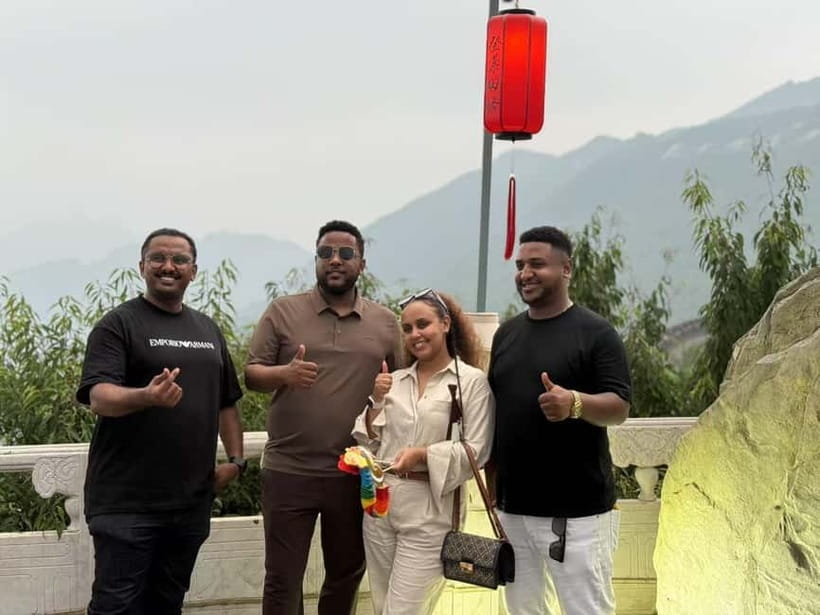 Afternoon Sightseeing Bus Guided Tour to Mutianyu Great Wall - What the Guides Add, and Where Things Can Go Wrong