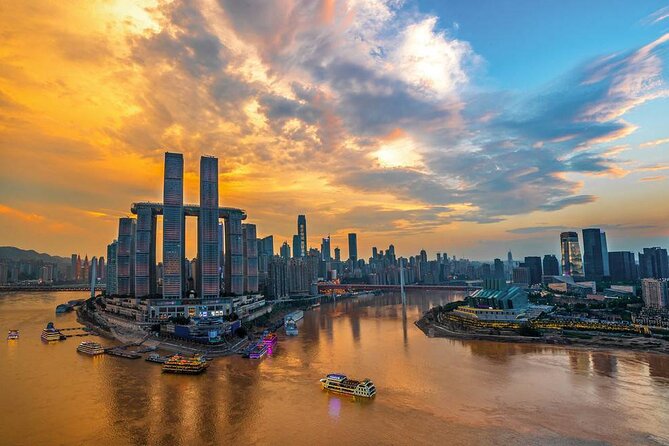 All-In-One Chongqing Trendy Spots Private Tour - Kuixinglou reveals Chongqing’s vertical logic