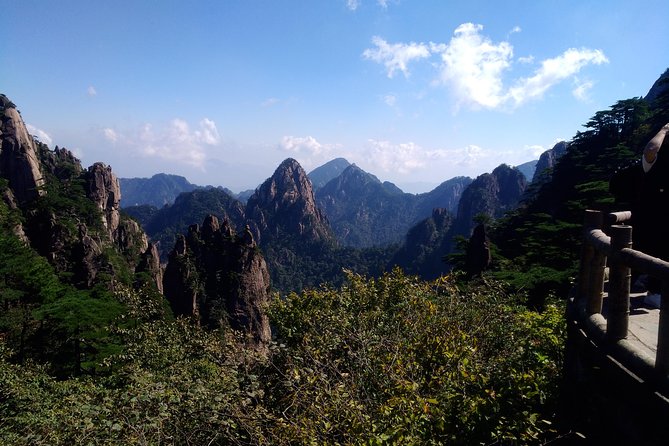 All inclusive Huangshan summit 1 day private tour-No shopping - From Huangshan hotel to Yungu cable car