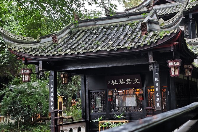 All Inclusive Private Day Tour of Chengdu Old Streets including City Top Attractions - Why this private format works in Chengdu