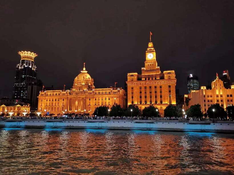 Amazing Shanghai Night Lights:River Cruise &Private Transfer - The skyline from the water