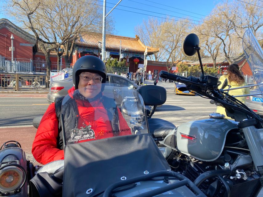 Beijing: 4 hours Discover City by Sidecar - Niujie Street and Beijing food culture