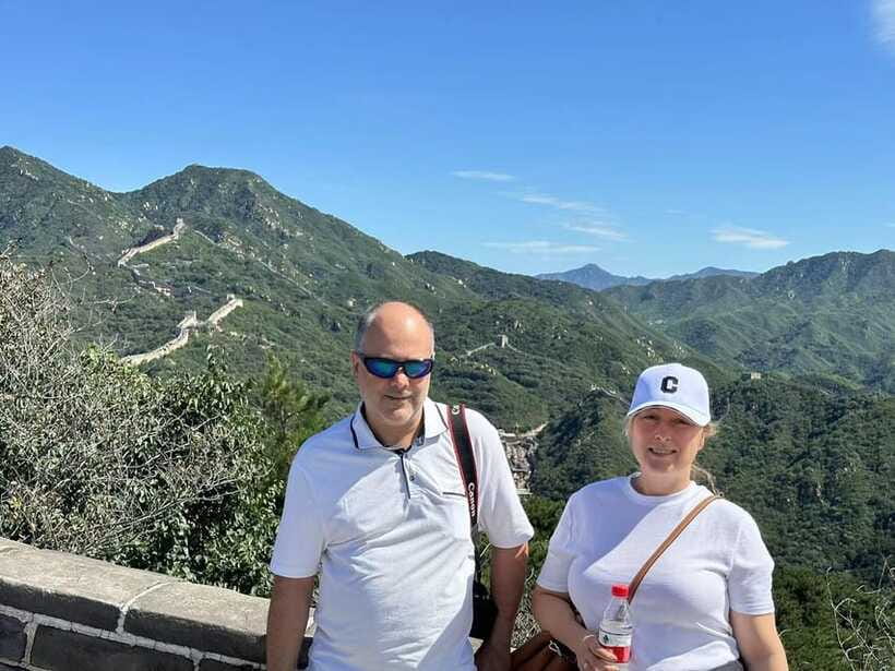 Beijing: Badaling Great Wall Private Tour w Language Option - Payment, passports, and cancellation