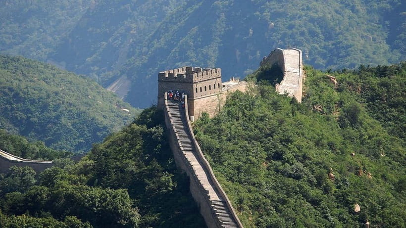 Beijing: Badaling Great Wall Ticket with Day & Night Options - The night wall with lights and cultural shows