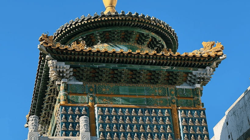 Beijing: Beihai park e-ticket entry - Round City adds another layer of old Beijing
