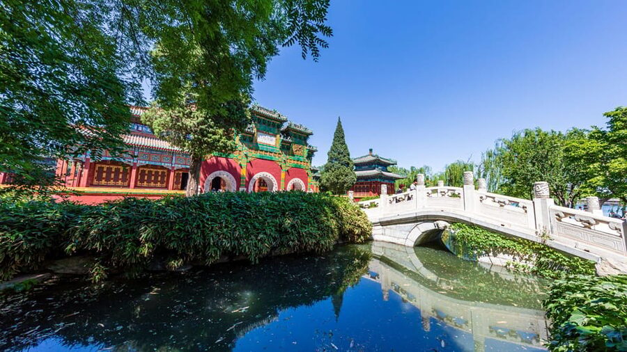 Beijing: Beihai Park Entry Ticket & English PDF Guidebook - The Nine-Dragon Wall Up Close