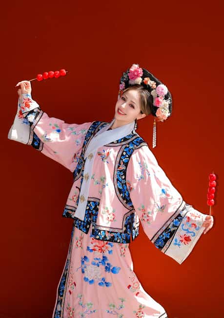 Beijing: Explore the Forbidden City in Hanfu - Hanfu First, Forbidden City Second
