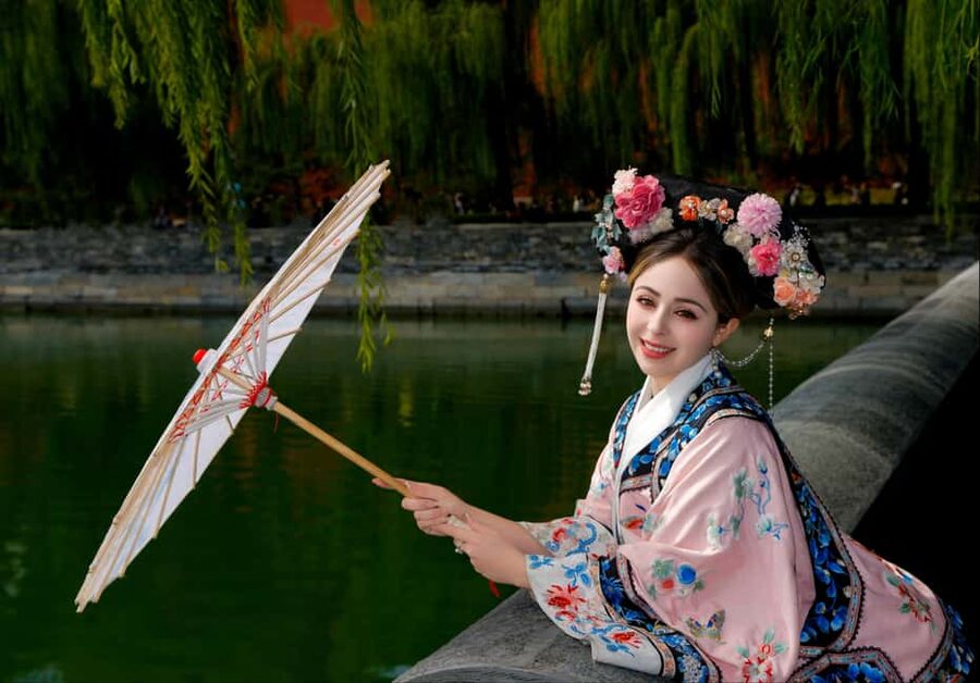 Beijing: Explore the Forbidden City in Hanfu - Two Hours for Photos and Getting Into Character