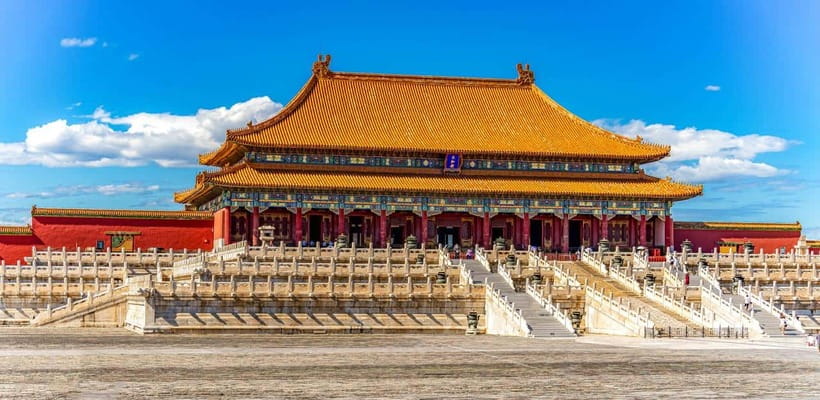 Beijing: Forbidden City and Tian’anmen Square Waking Tour - Walking into the Forbidden City