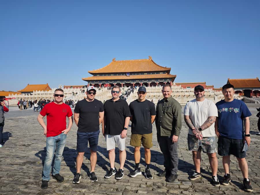 Beijing: Forbidden City Guided Tour with Options - The short walk to Jingshan Park