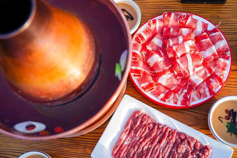 Beijing: Hidden Gems Guided Food Tour with Beer and Tastings - Beijing noodles in a courtyard hole-in-the-wall