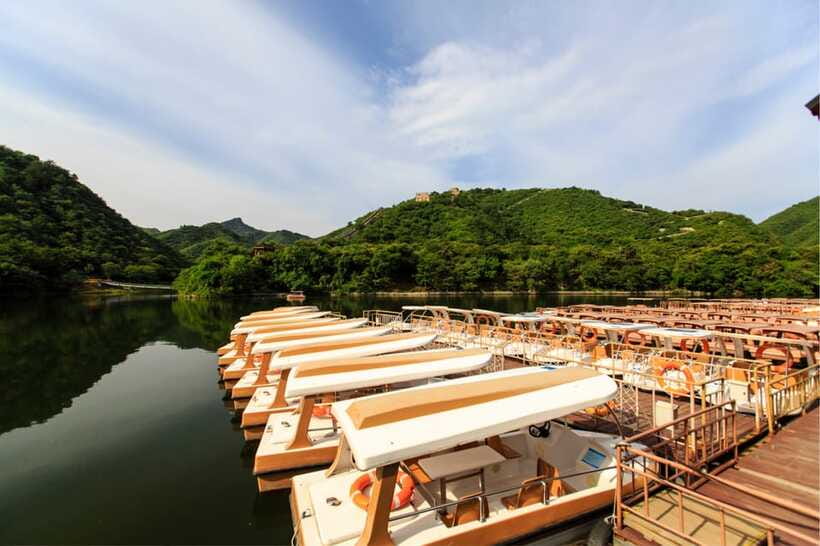 Beijing: Huanghuacheng Lakeside Great Wall Bus/Private Tour - What the price really gets you