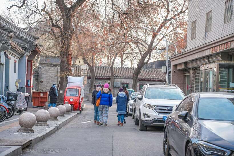 Beijing: Hutong Breakfast Food Tour - Reading the hutongs between meals
