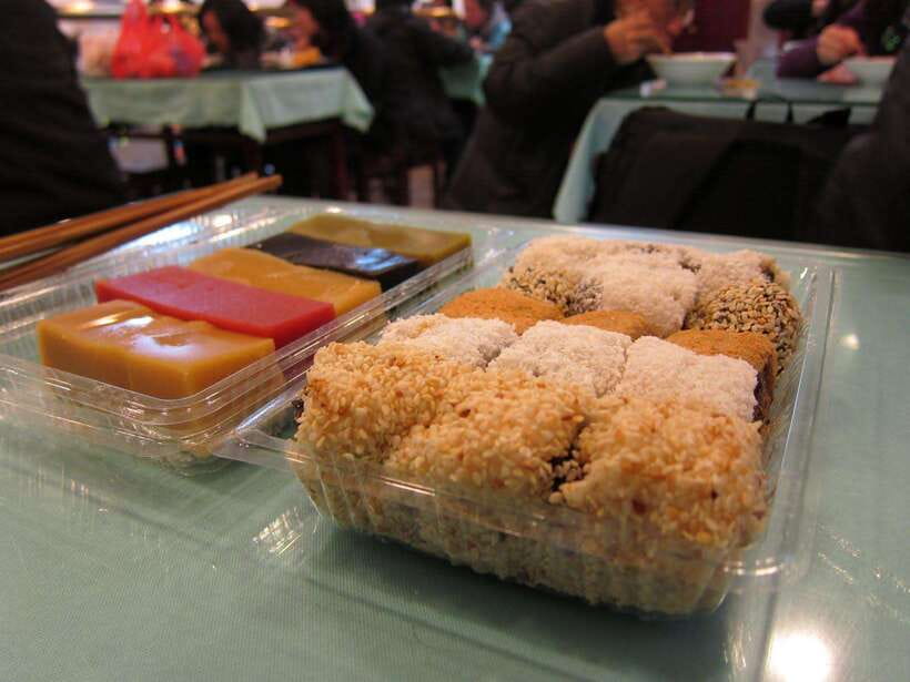 Beijing Hutong Food Crawl Delights: Peking duck, Hotpot&More - What the guide adds to the food