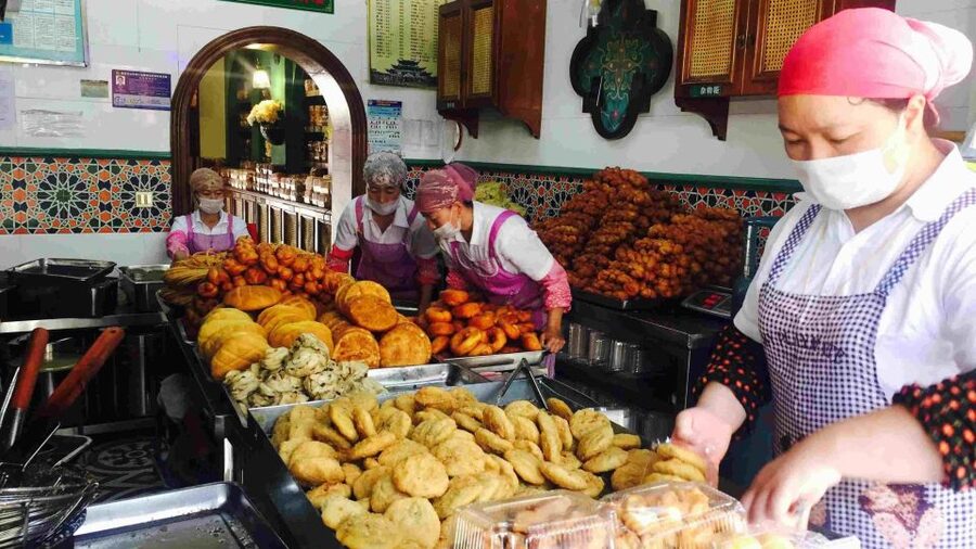 Beijing: Hutong Private Culinary Walking Tour - Why this Hutong food walk works