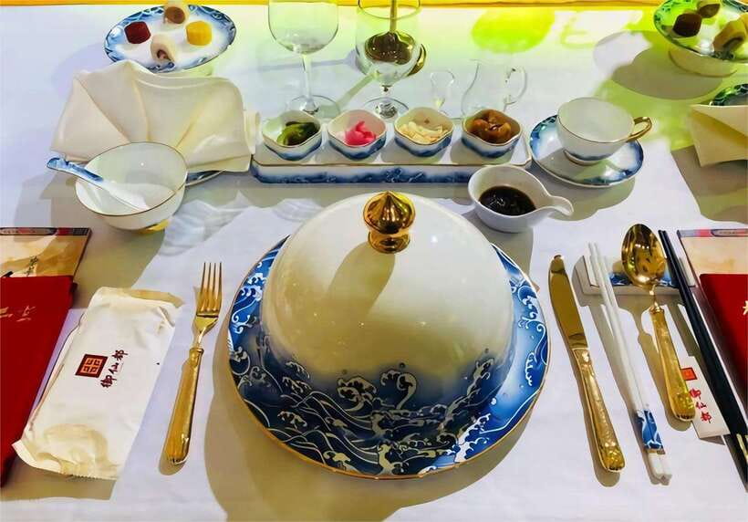 Beijing: Imperial Cuisine Experience & Cultural Performance - Reading the menu from first bite to final sweet