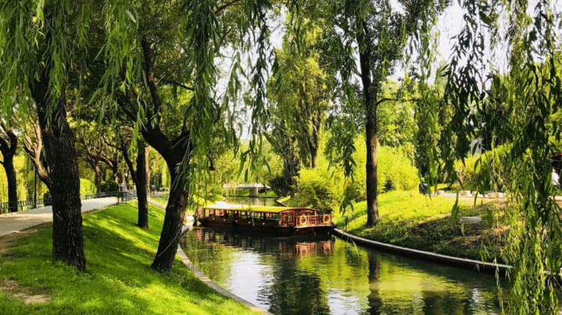 Beijing: Imperial Waterway Boat+Summer Palace SelfGuidedTour - Weather, timing, and small practical concerns