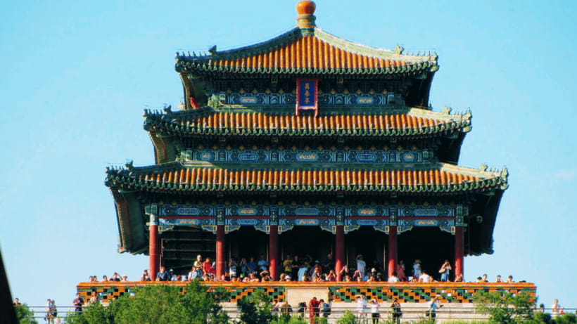 Beijing: JingShan park (palace museum garden) entry ticket - Why Jingshan Park earns a place beside the Forbidden City