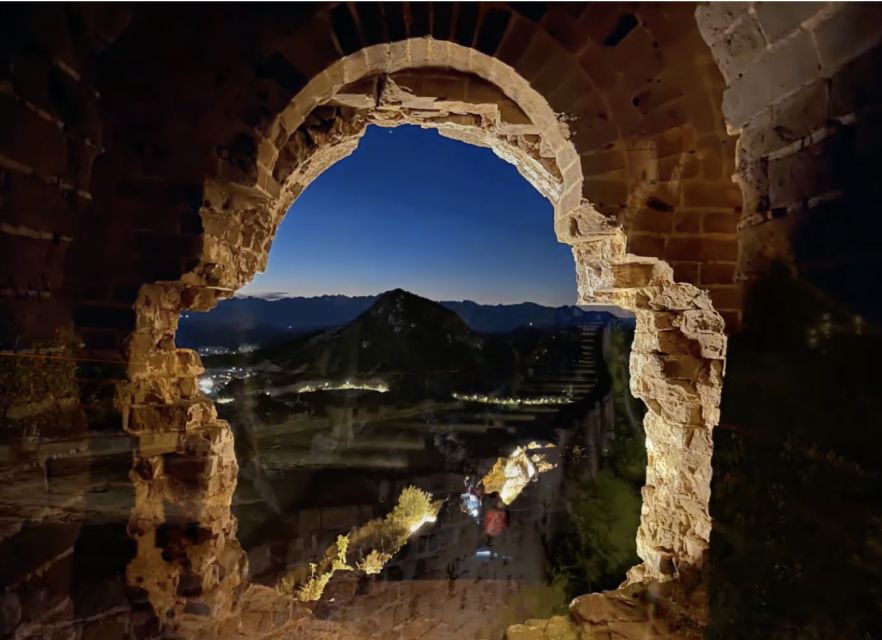 Beijing: Jinshanling and Simatai Wall&Gubei Watertown Tour - Key points to know before booking