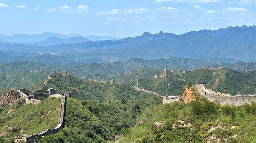 Beijing: Jinshanling Great Wall Private Tour with Options - Why Jinshanling is worth the long drive
