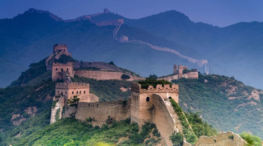 Beijing Juyongguan Great Wall Ticket And Options - What the guided option adds