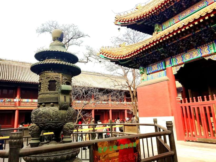 Beijing lama Temple Or Confucius Temple Tickets Reservation - Why Lama Temple deserves first place