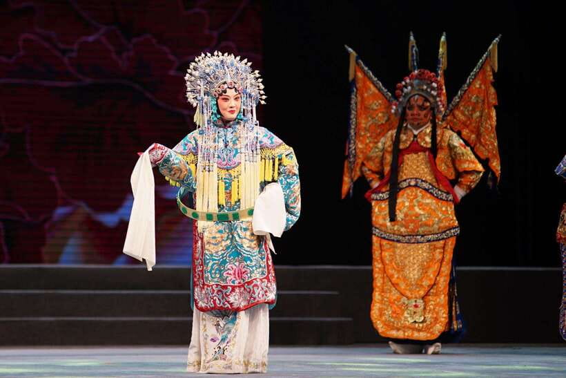 Beijing: Must-See Peking Opera at Liyuan Theatre Ticket - Key points to know before booking