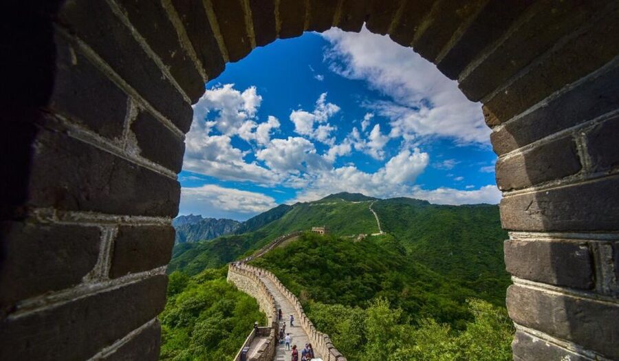 Beijing:Mutianyu/Badaling Great Wall Tour with VIP Fast Pass - The original section: rough stone and a quieter walk