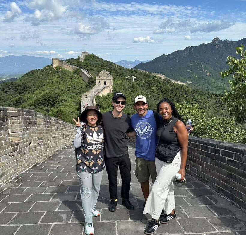 Beijing: Mutianyu Great Wall Private Tour w Language Option - Why Mutianyu makes a better day trip for many visitors